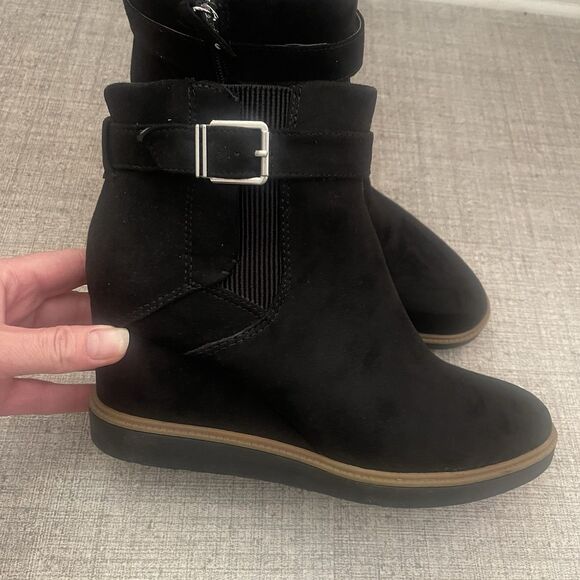 DR. SCHOLL’S Jacinda Ankle Booties Size 9 Black NEW Casual Comfort Fall Wedge - Picture 1 of 8